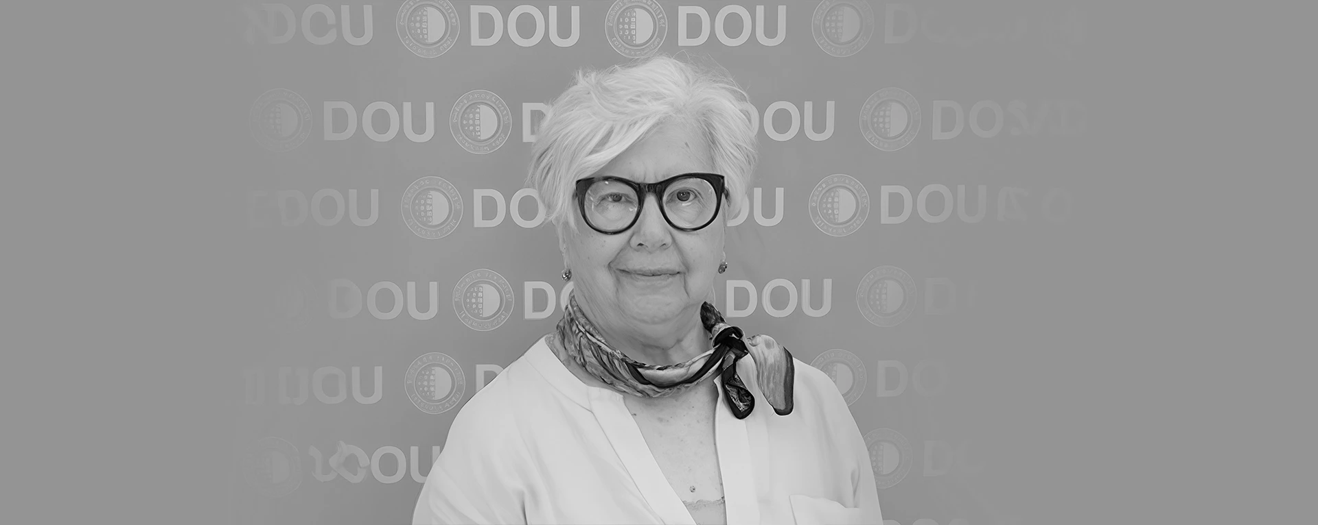 Prof. Dr. Meral Çulha Banner